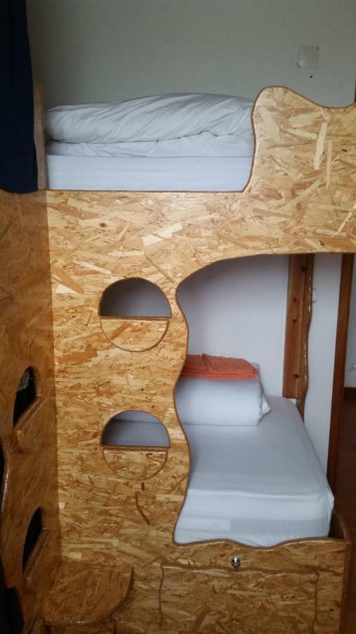 Guest House Host O Morro Castelo Branco  Екстер'єр фото