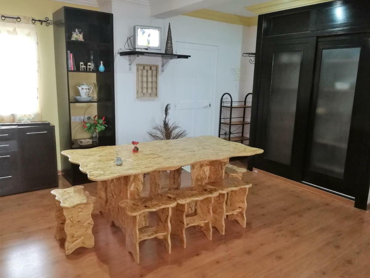 Guest House Host O Morro Castelo Branco  Екстер'єр фото